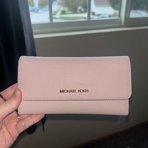 Michael Kors Blush Pink Wallet
